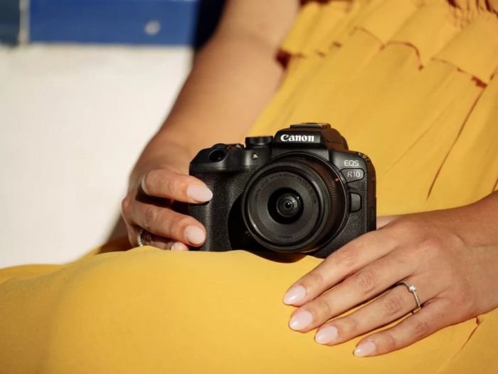 Цифр. фотокамера Canon EOS R10 body