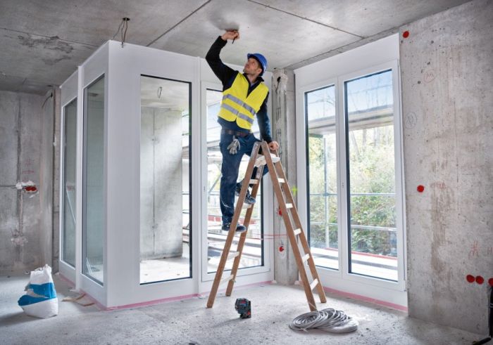 Нивелир лазерный Bosch GCL 2-50 G, до 15м, ±0.3мм/м, в чемодане с держателем RM 10, зажимом DK 10, чехлом, мишенью, 0.58кг