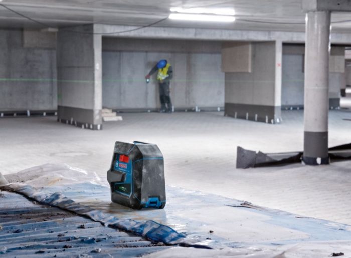 Нивелир лазерный Bosch GCL 2-50 G, до 15м, ±0.3мм/м, в чемодане с держателем RM 10, зажимом DK 10, чехлом, мишенью, 0.58кг