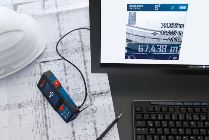 Дальномер лазерный Bosch Professional GLM 150-27 C, 0.08-150м, ±1.5мм, 0-360°, Bluetooth, чехол, 0.21кг