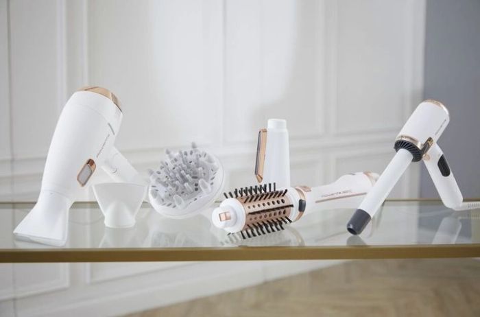 Фен-щетка Rowenta Brush Activ' Ultimate Care, 700Вт, режимов-3, иониз-я, хол. обдув, вращ. насадок, керамика, бело-золотой