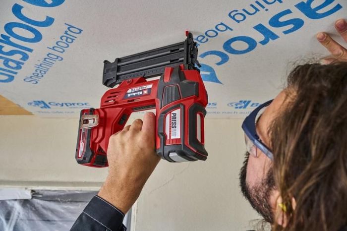 Цвяхозабивач акумуляторний Einhell Professional FIXETTO 18/50 N PXC 18В 15-50мм 60уд/хв LED 3.1кг без АКБ та ЗП