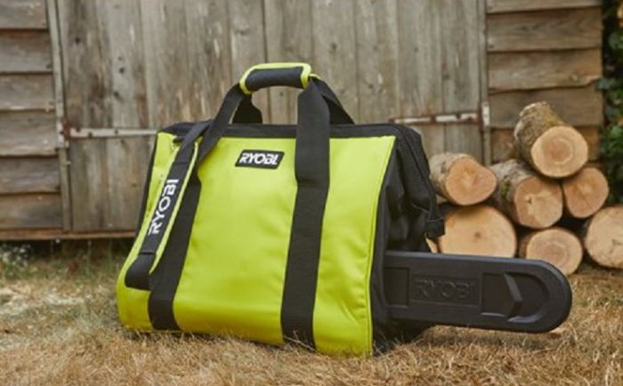 Сумка для цепной пилы Ryobi RAC256, съемный пластиковый поддон