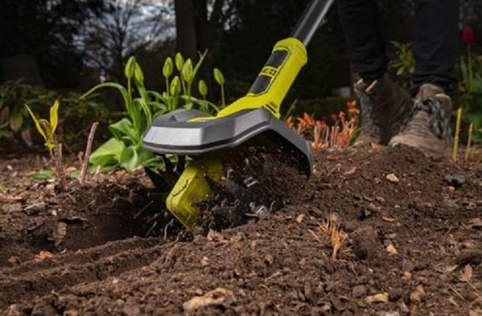 Культиватор акумуляторний Ryobi ONE+ RY18CVA-0 18В 200/250/300об/хв 4.8кг без АКБ та ЗП