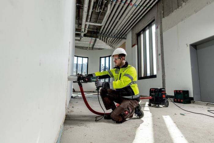 Перфоратор Metabo KHE 2245, SDS-plus, 750Вт, 2.2Дж, 3 режима, 0-1500об•мин, 2.7кг