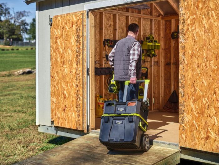 Ящик модульный для инструмента Ryobi Link RSL201, на колесиках, телескопическая ручка, 39х57х49.5см, пластик
