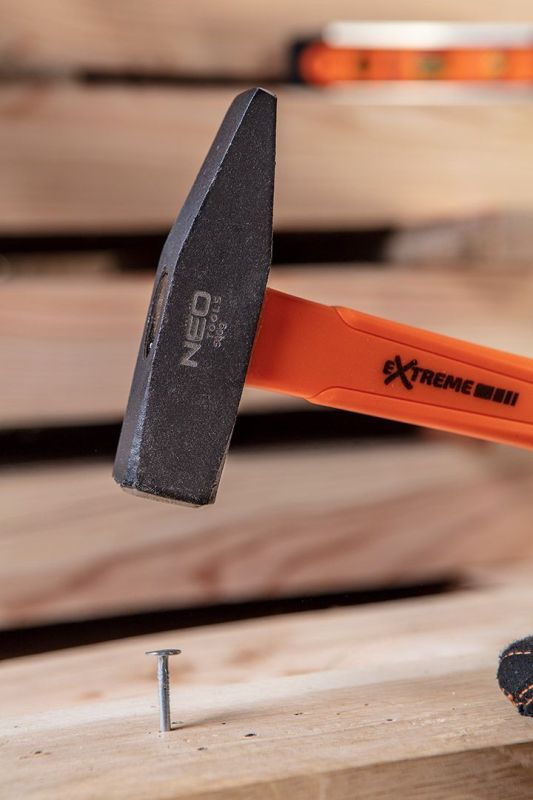 Молоток слесарный Neo Tools Extrem 500г 32.5cм рукоятка стекловолокно