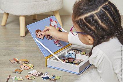 Магнитная книга Janod Профессии 65эл