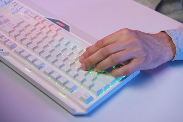 Клавиатура мембранная 2E GAMING KG315 110key, USB-A, EN/UA, RGB, белый