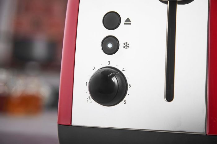 Тостер Russell Hobbs Colours Plus 1600Вт, подогрев, разморозка, металл, красный