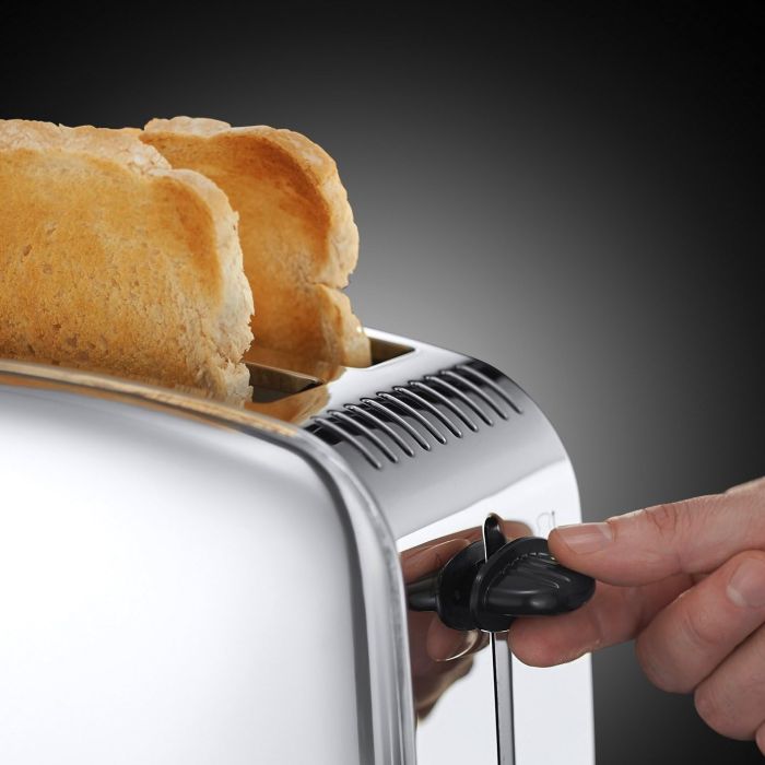Тостер Russell Hobbs Chester 1670Вт, підігрів, метал.