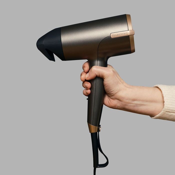 Фен Remington One, 2000Вт, 8 режимів, дифузор,чохол,іоніз-я, хол. обдув, термо-сенсор, сірий