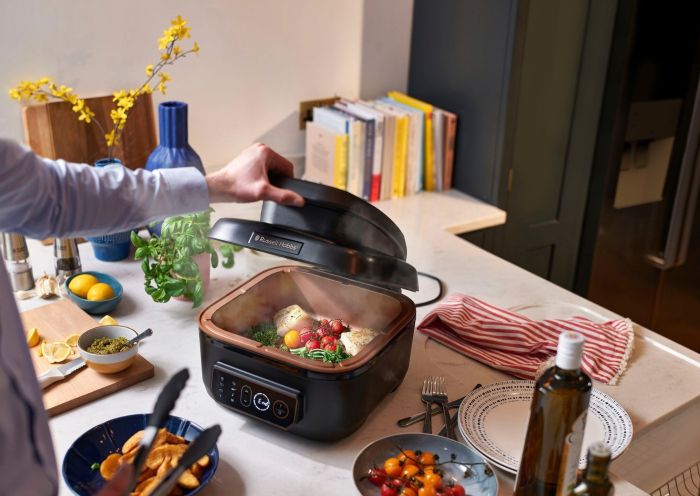 Мультипечь Russell Hobbs SatisFry Air&Grill, 1745Вт, чаша-5.5л, сенсорное управл., алюминий/пластик, черно-оранжевый