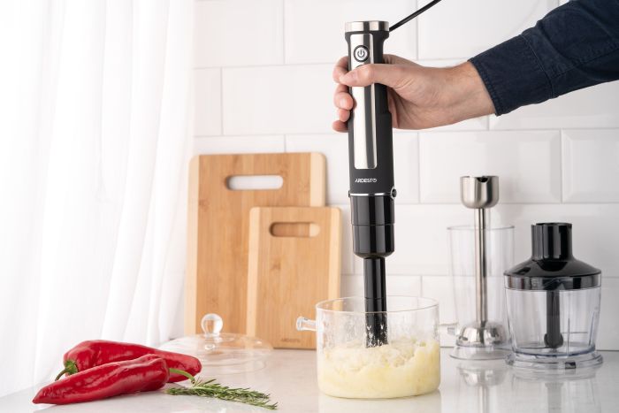 Блендер Ardesto погружной 1000Вт, 3в1, чаша-600мл, чопер-500мл, насадка для пюре, черно-серебристый