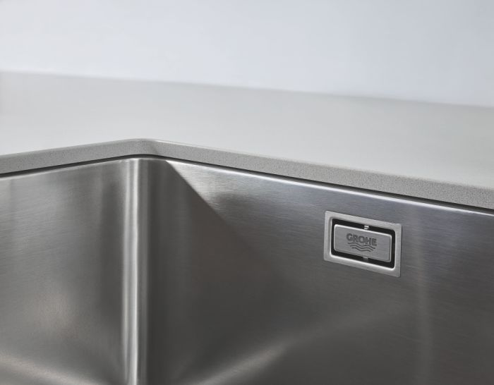 Мойка кухонная Grohe K700U, нерж. сталь, прямоуг., без крыла, 550x450x200мм, чаша - 1, универсальная, матовый графит