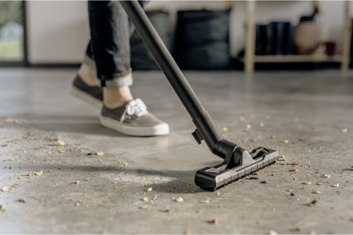 Пылесос профессиональный Karcher WD 4 V-20/5/22, 1000Вт контейнер 20л, 6.8кг