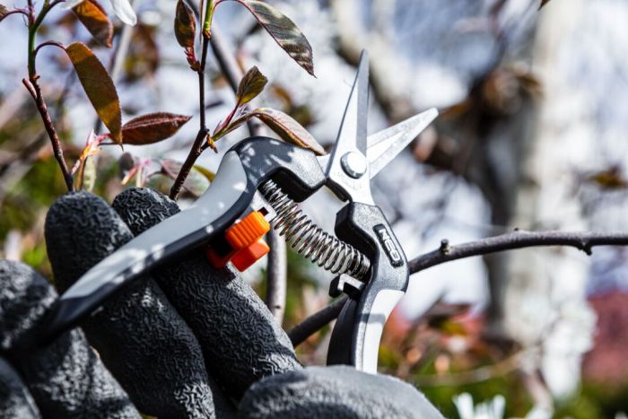 Секатор плоскостной Neo Tools, d реза 18мм, 200мм, 120г