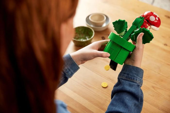 Конструктор LEGO Super Mario Растение-пиранья