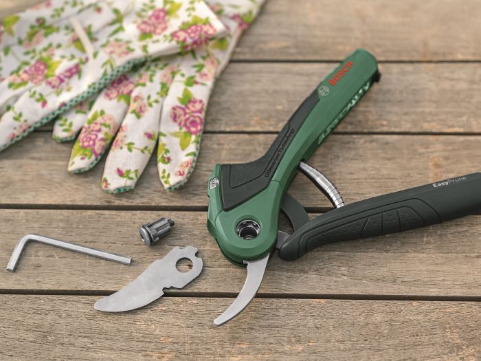 Секатор аккумуляторный Bosch EasyPrune, 3.6В, d реза 25мм, 0.49кг, micro-USB