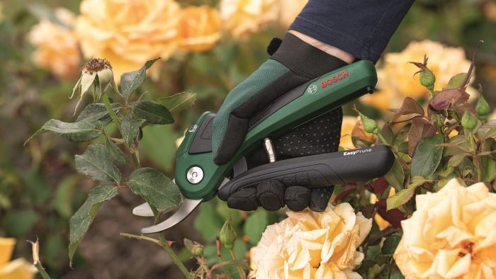 Секатор аккумуляторный Bosch EasyPrune, 3.6В, d реза 25мм, 0.49кг, micro-USB