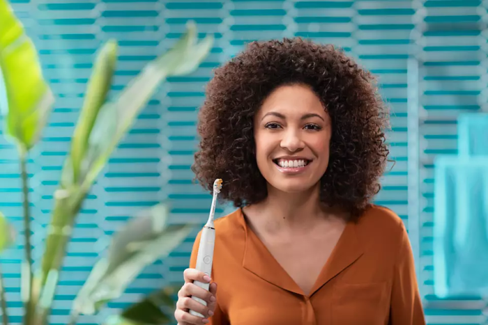 Щітка зубна електр. Philips, Sonicare DiamondClean 9000 Series, 62т. колив/хв, насадок-1, футляр, Bluetooth, білий