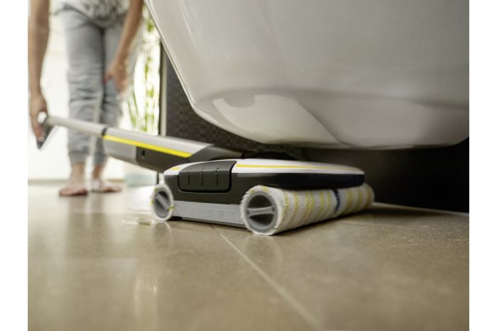 Підлогомийна машина Karcher FC 7 Cordless, вода -0.4л, автон. робота до 45хв, вага-4.3кг, срібний