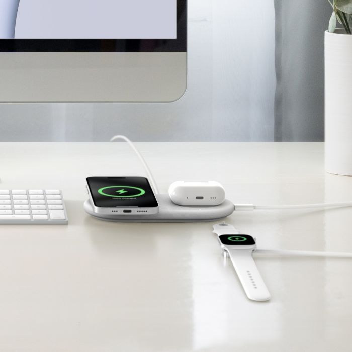 Зарядное устройство безпроводное Belkin 2в1 15Вт Pad Qi2, белый