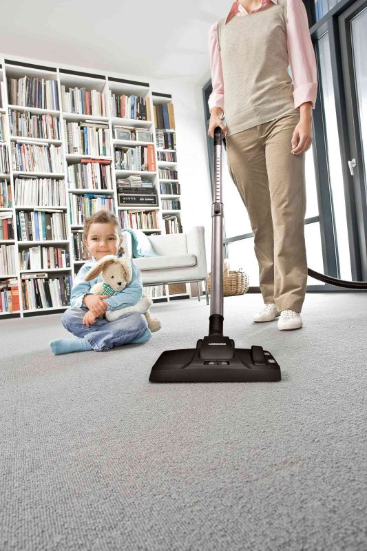 Пылесос Karcher контейнерный VC 3, 700Вт, конт пыль -0.9л, НЕРА 13, белый