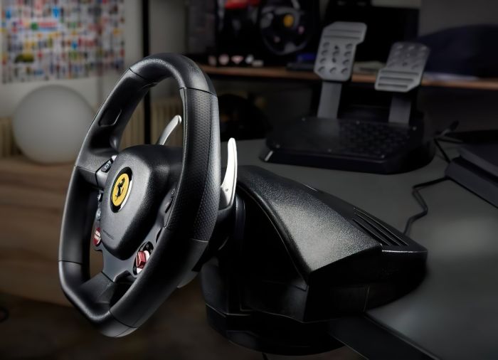 Руль и педали Thrustmaster T80 FERRARI 488 GTB EDITION, PC/PS4/ PS3/PS5