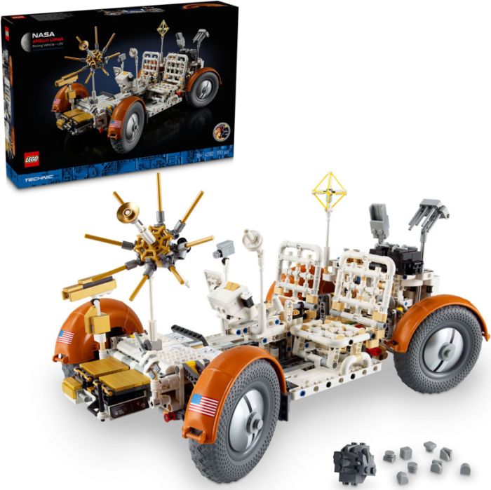 Конструктор LEGO Technic Лунный автомобиль NASA Apollo