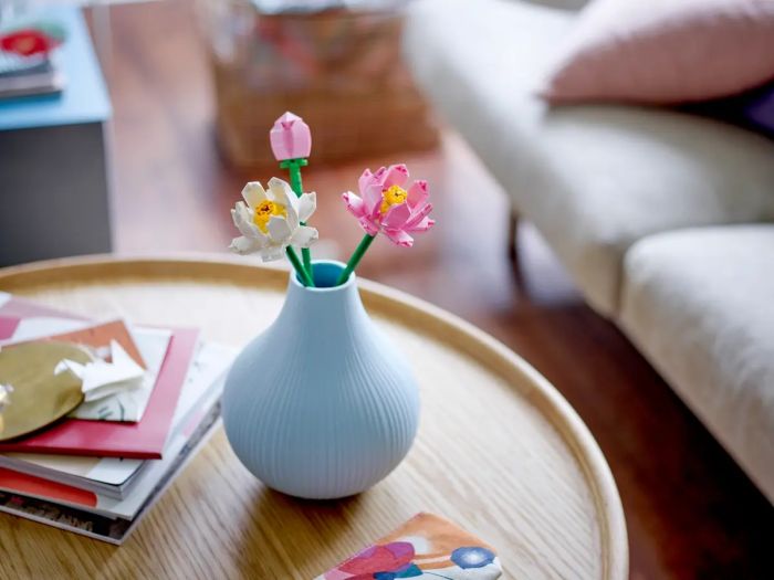 Конструктор LEGO Icons Botanicals Цветы лотоса