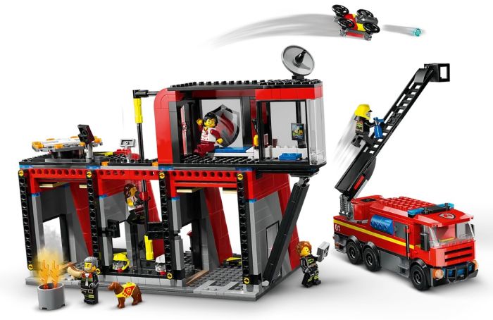 Конструктор LEGO City Пожежне депо з пожежною машиною