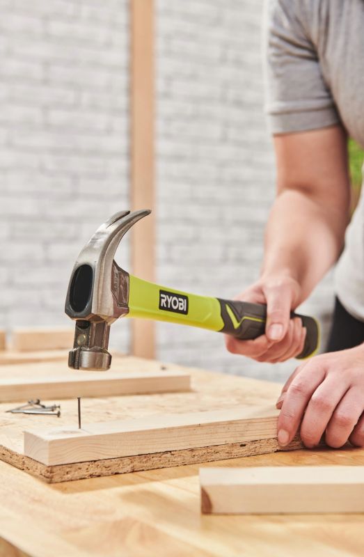 Молоток столярный Ryobi RHHCC450 450г магнитный держатель рукоятка стекловолокно