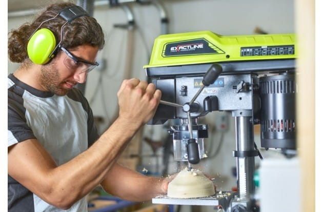 Станок сверлильный Ryobi RDP102L 390Вт D13мм 510-2430об·мин 0-45° лазер 21.2кг