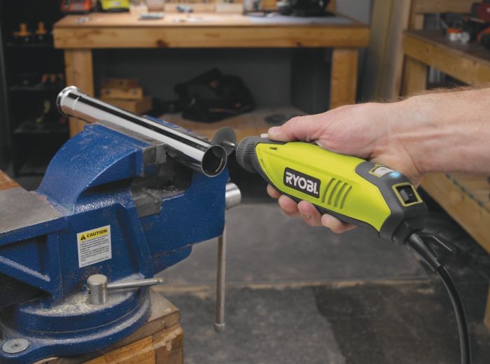 Шлифмашина прямая Ryobi EHT150V 150Вт 10000-35000об·мин 115 насадок 0.6кг кейс