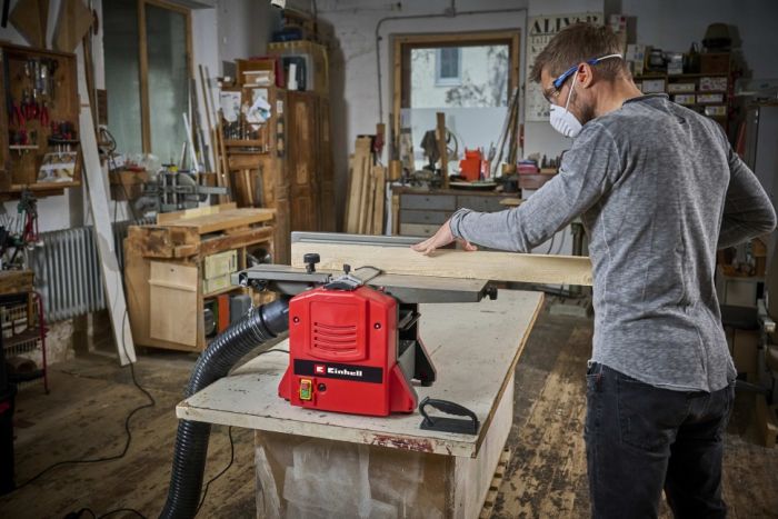 Фуговально-рейсмусовий верстат Einhell TC-SP 204/2 1500Вт 204мм 6м/хв 23.9кг