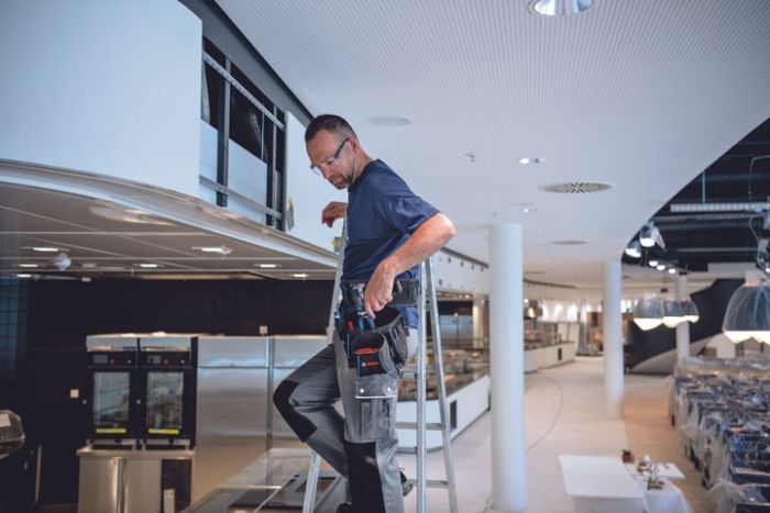 Комплект сумок та ручного інструмента Bosch Professional GWT2, GWT4 + 9 предметів