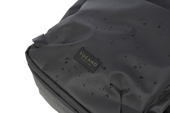 Рюкзак дорожный Tucano Tugo M Dry Cabin Luggage 15.6", чёрный