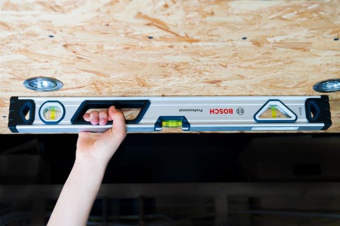 Рівень Bosch Professional 60см, 3 капсули, алюмінієвий корпус, отвори для руки