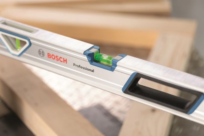 Рівень Bosch Professional 60см, 3 капсули, алюмінієвий корпус, отвори для руки