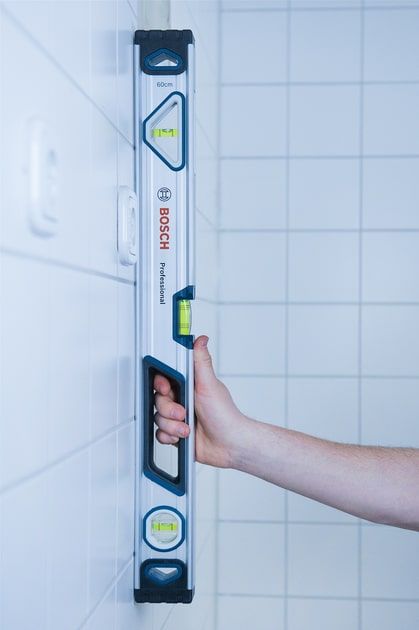 Рівень Bosch Professional 60см, 3 капсули, алюмінієвий корпус, отвори для руки