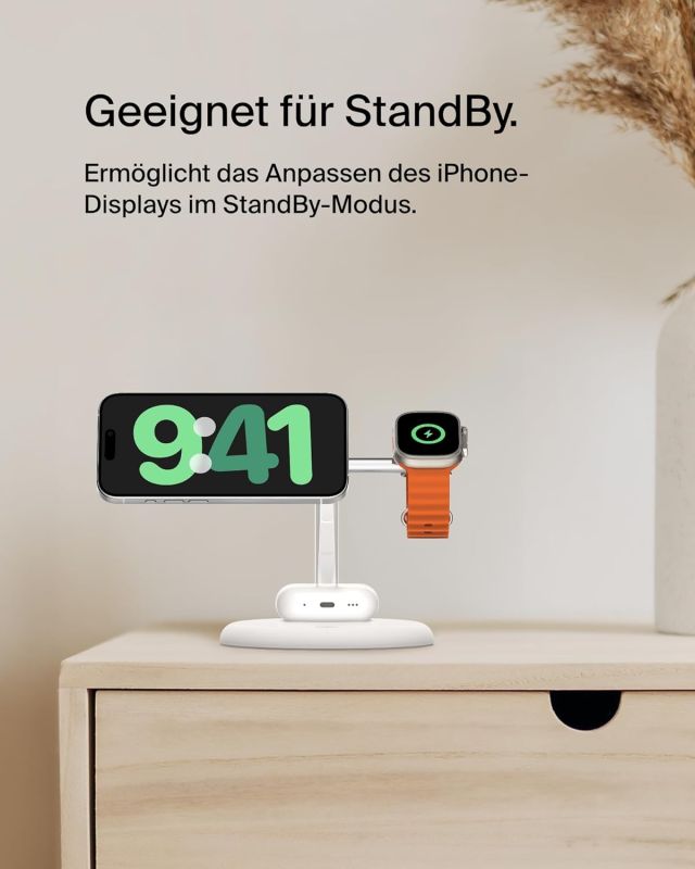 Зарядний пристрій бездротовий Belkin 3в1 Magnetic Adjustable Pad Qi2 15Вт, білий