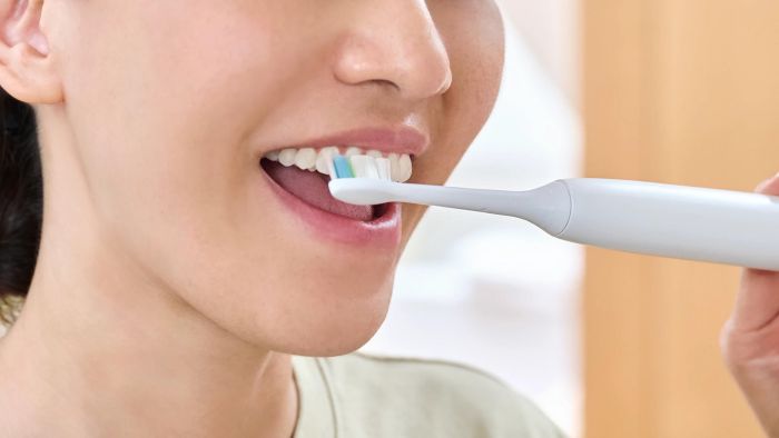 Насадки для звукової зубної щітки  Sonicare  Optimal White Philips HX6062/87