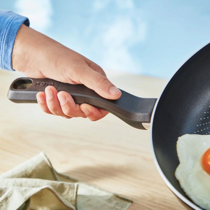 Сковорода Tefal So' Light, 24см, алюминий, бакелит черный