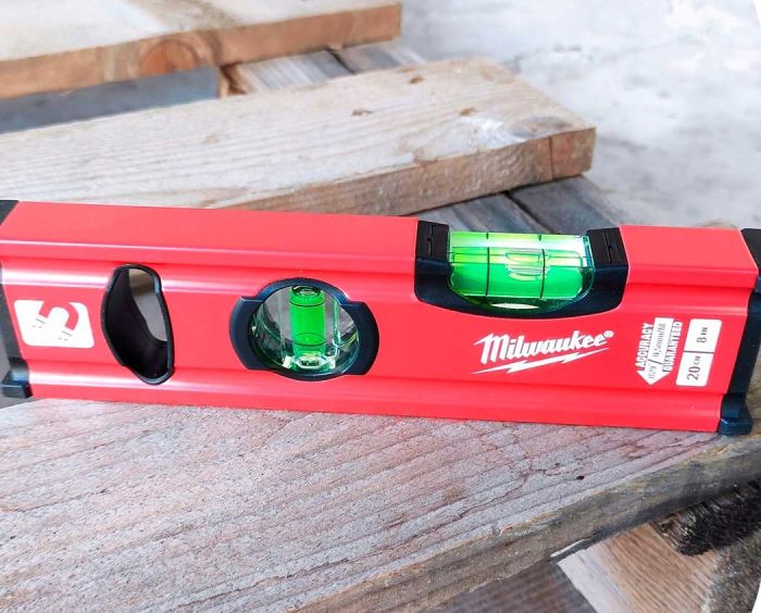 Рівень Milwaukee Slim Box, 20см, 2 капсули, алюмінієвий корпус