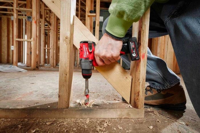 Шуруповерт-дрель аккумуляторная Milwaukee M12 FDD2-0 12В 45Нм 450·1550об·мин 1.1кг без АКБ и ЗП