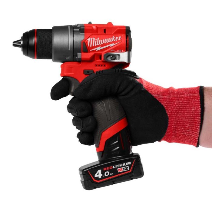 Шуруповерт-дрель аккумуляторная Milwaukee M12 FDD2-0 12В 45Нм 450·1550об·мин 1.1кг без АКБ и ЗП