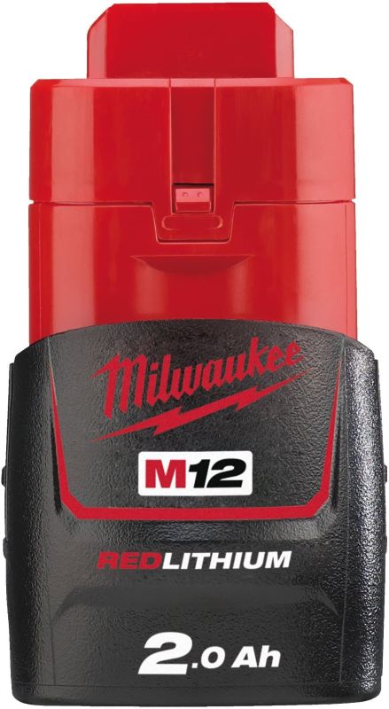 Набор аккумулятора и зарядного устройства Milwaukee 1х12В 2А час Redlithium M12, 2х18В 5А час Redlithium M18, ЗП M12-18FC