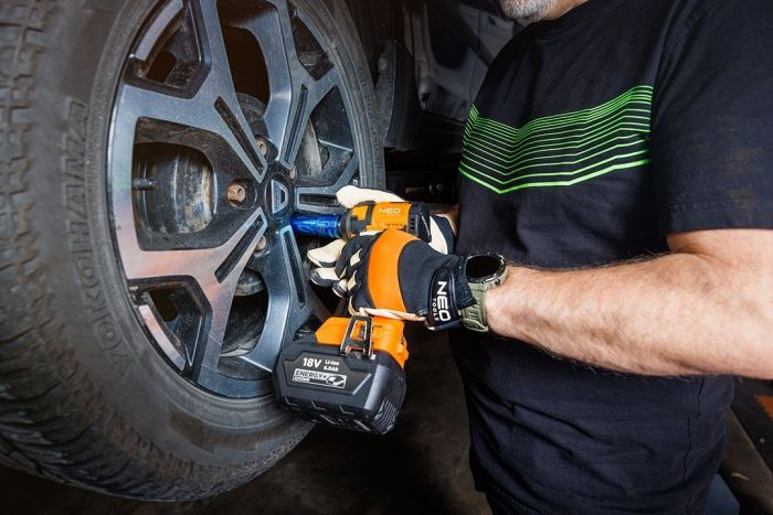 Гайковерт ударний Neo Tools Energy+ 18В безщітковий 2500об/хв 350Нм 1/2" 3 швидкості 1.1кг без АКБ та ЗП