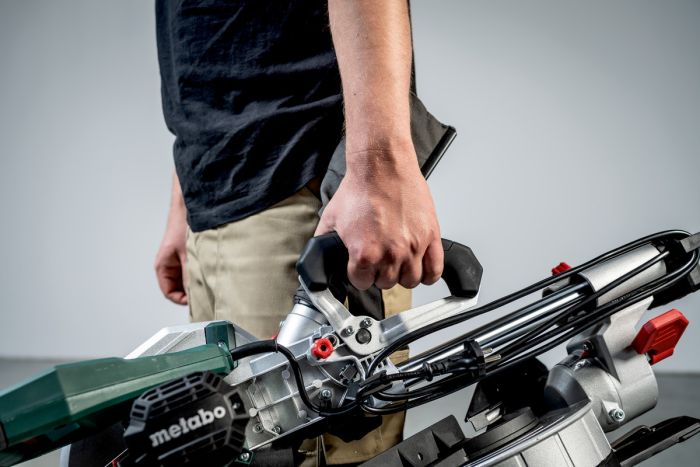 Пила торцювальна Metabo KGS 254 M 1800Вт диск 254мм 16.1кг